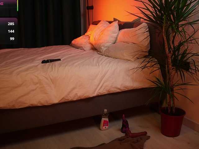 bogduzy's BongaCams show and profile