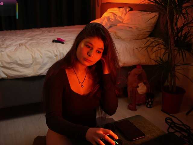 bogduzy's BongaCams show and profile