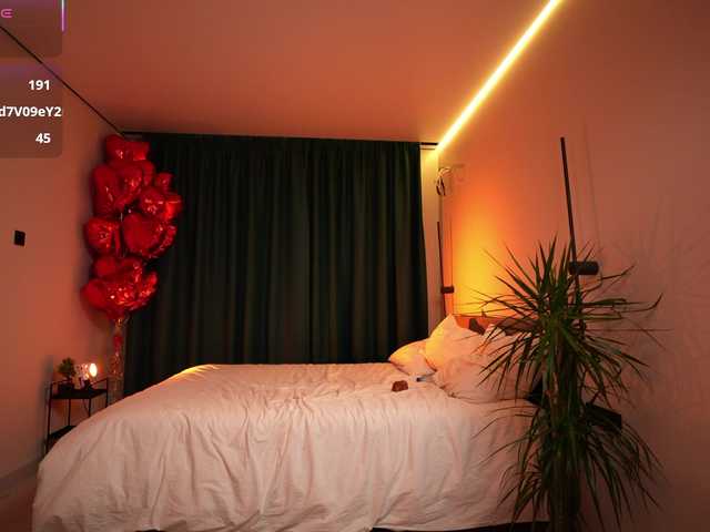 bogduzy's BongaCams show and profile