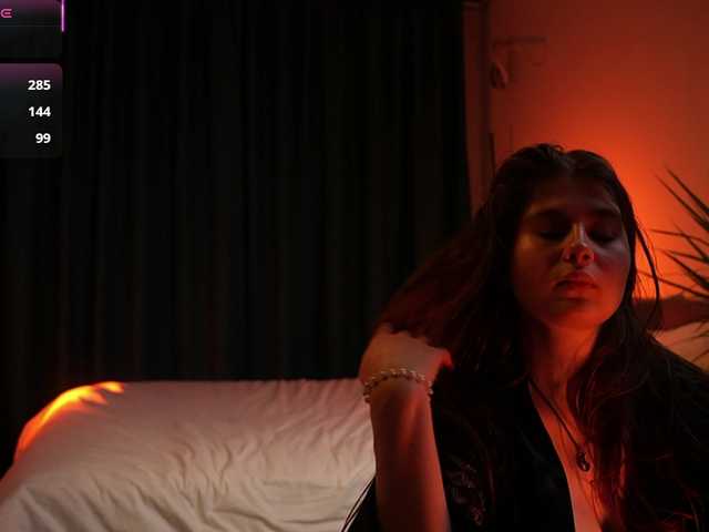 bogduzy's BongaCams show and profile