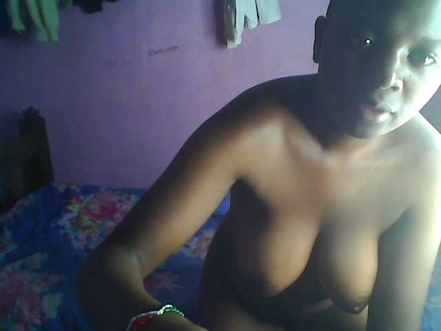 Thickblackebony's BongaCams show and profile