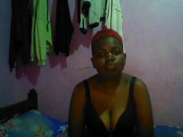 Thickblackebony webcam