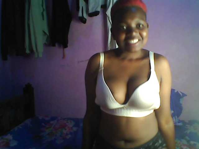 Thickblackebony webcam