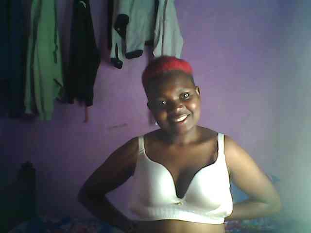 Thickblackebony webcam