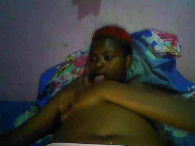 Thickblackebony webcam