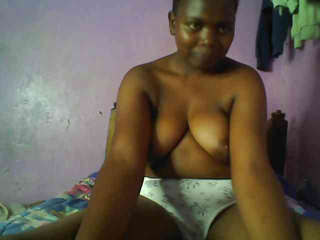 Thickblackebony webcam