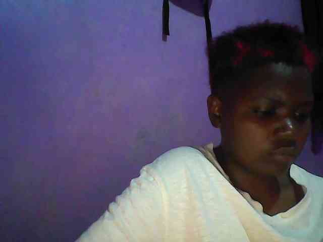 Thickblackebony webcam