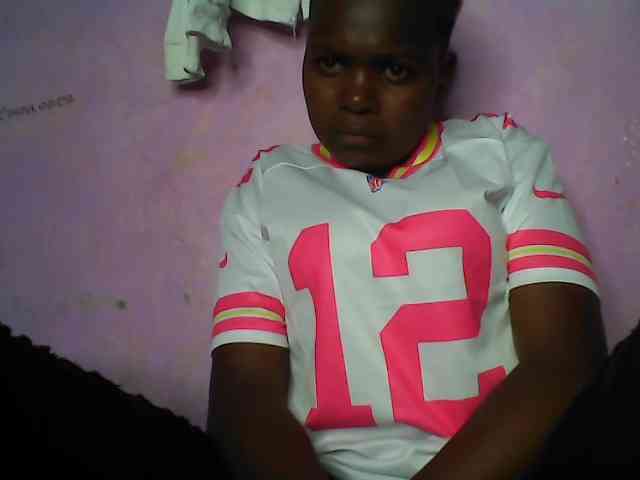 Thickblackebony webcam