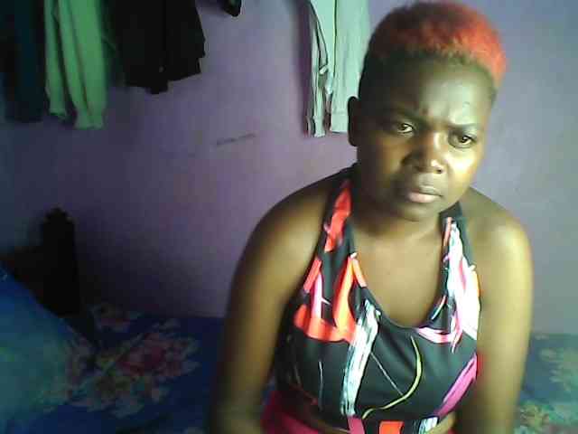 Thickblackebony webcam