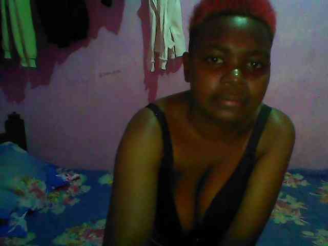 Thickblackebony webcam