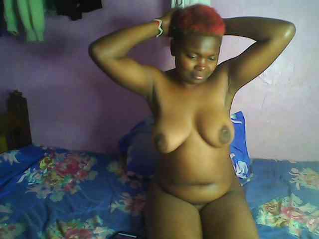 Thickblackebony webcam