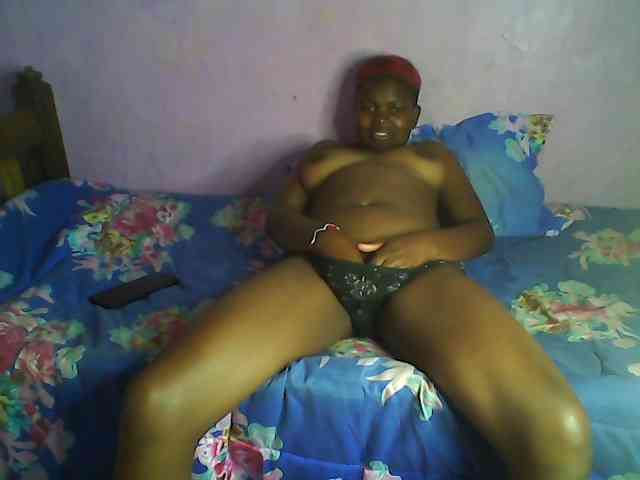 Thickblackebony webcam