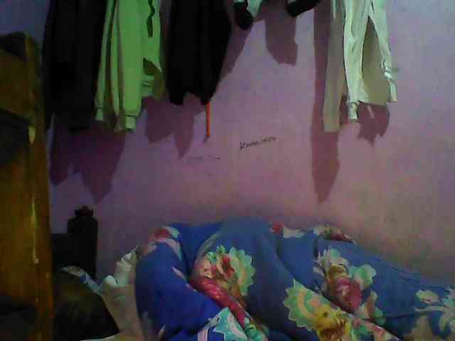 Thickblackebony webcam