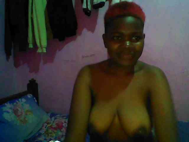 Thickblackebony webcam