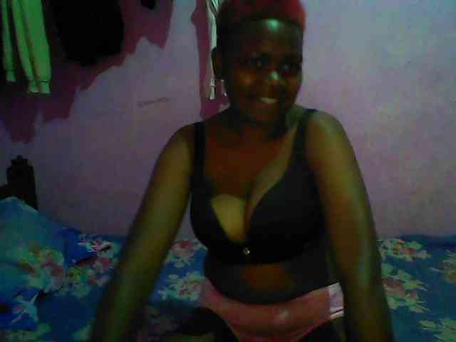 Thickblackebony webcam