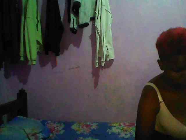 Thickblackebony webcam