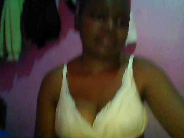 Thickblackebony webcam