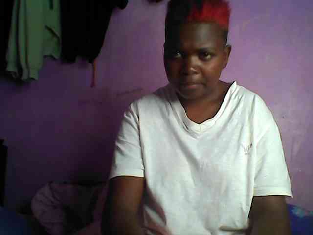 Thickblackebony webcam