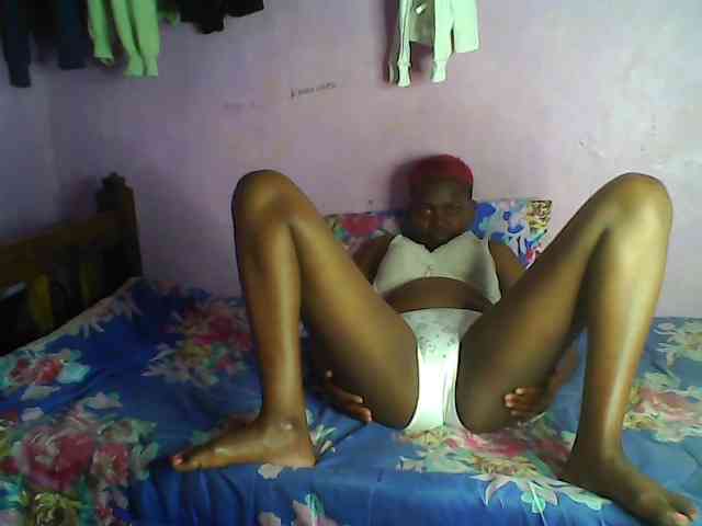 Thickblackebony webcam