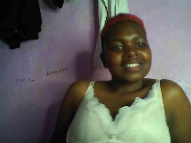 Thickblackebony webcam