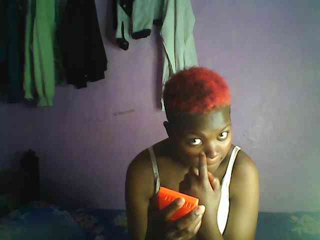 Thickblackebony webcam