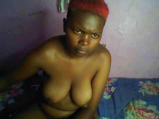 Thickblackebony webcam