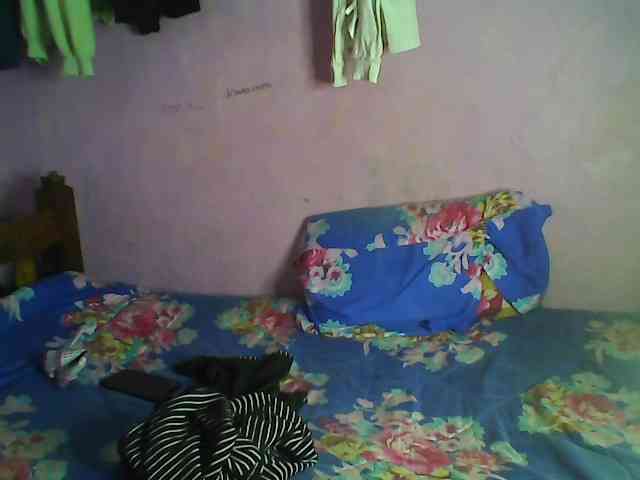 Thickblackebony webcam