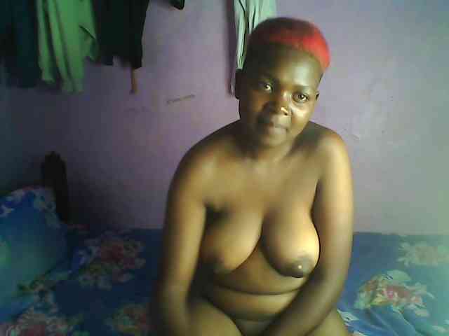 Thickblackebony webcam