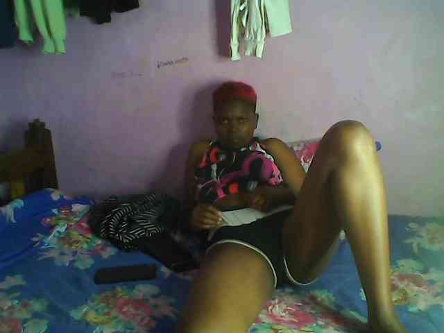 Thickblackebony webcam