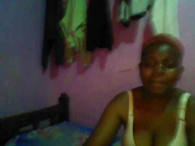 Thickblackebony webcam