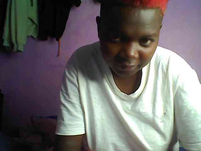 Thickblackebony webcam