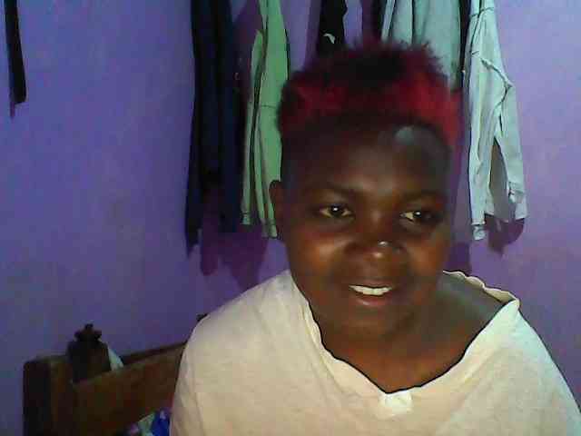 Thickblackebony webcam