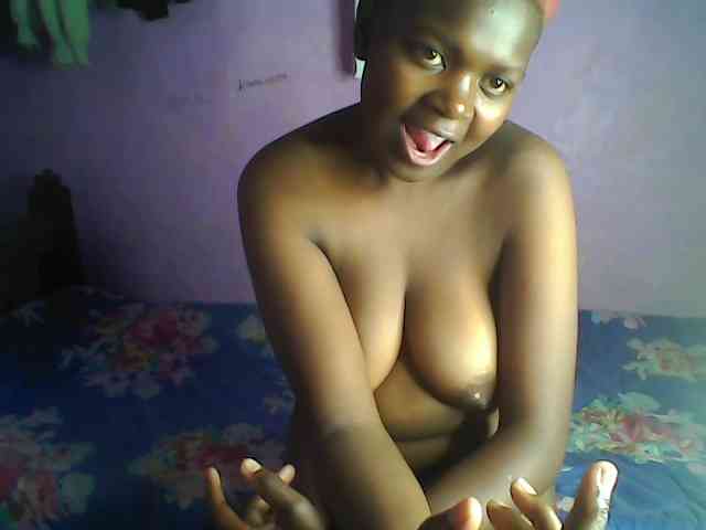 Thickblackebony webcam