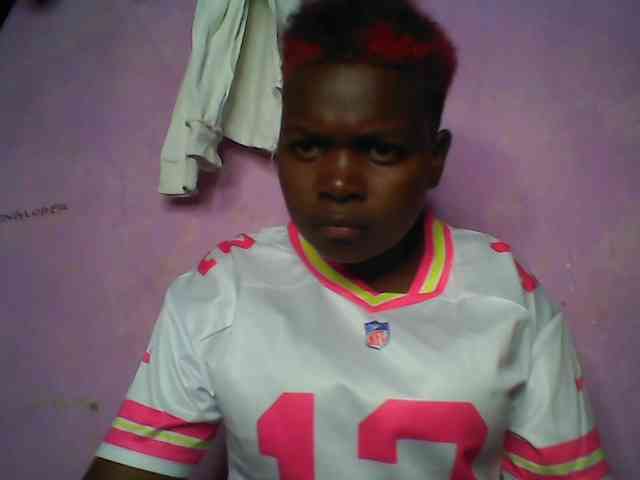 Thickblackebony webcam