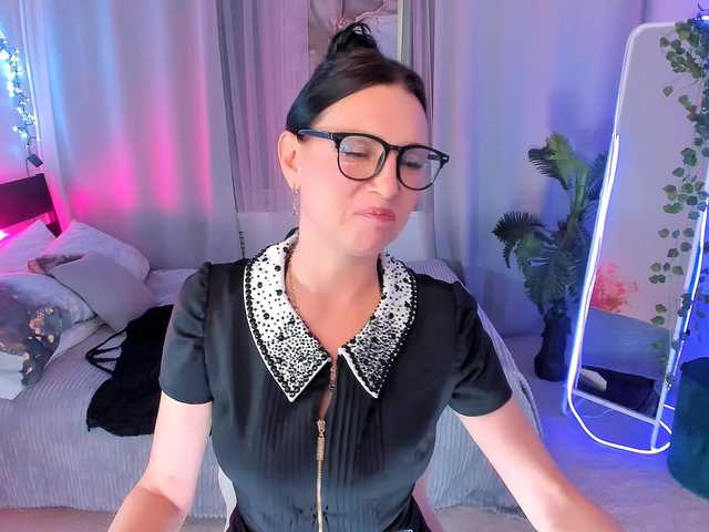 EvanessaJohns preview