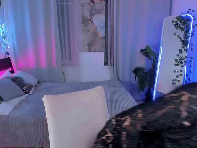 EvanessaJohns webcam