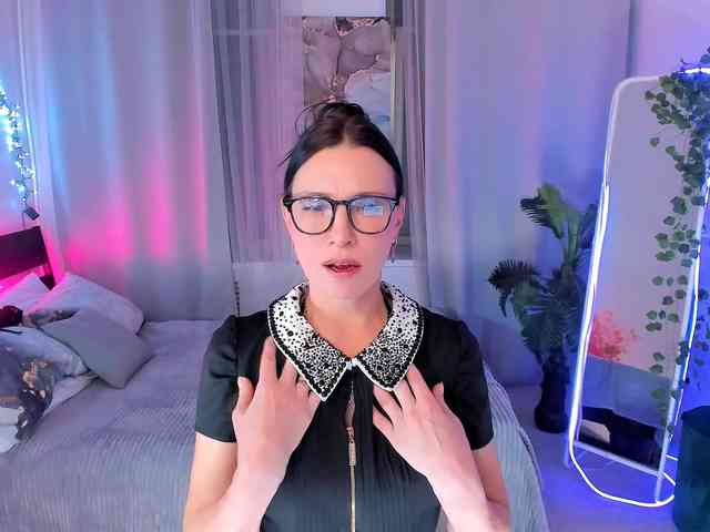 EvanessaJohns webcam