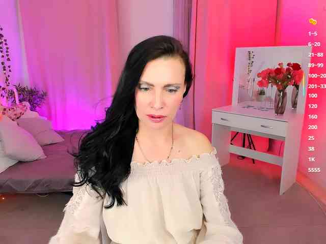 EvanessaJohns webcam