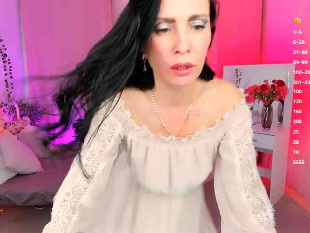 EvanessaJohns webcam