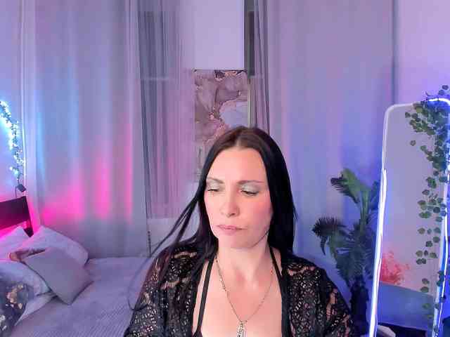 EvanessaJohns EvanessaJohns