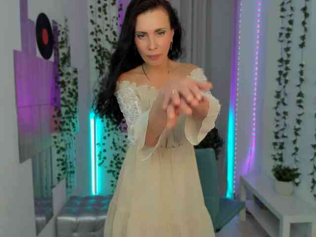 EvanessaJohns EvanessaJohns