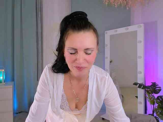 EvanessaJohns webcam