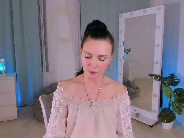 EvanessaJohns webcam