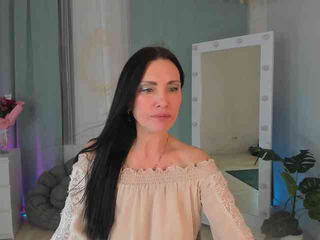 EvanessaJohns webcam