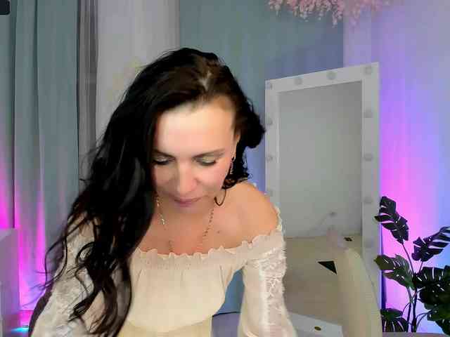 EvanessaJohns webcam