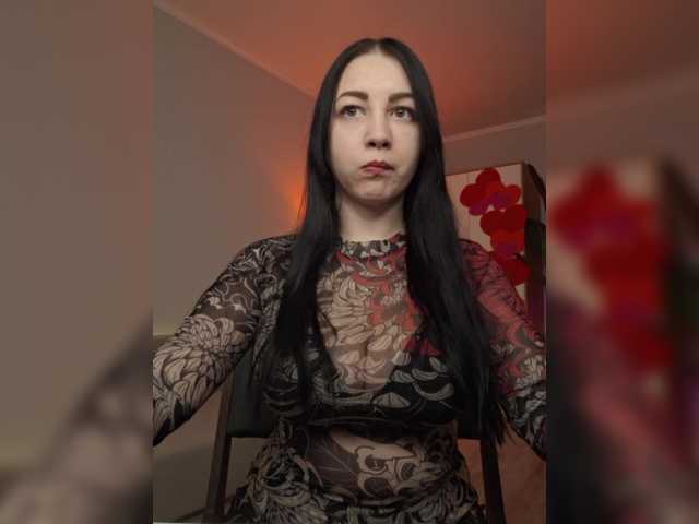 KaRiNa98b's BongaCams show and profile