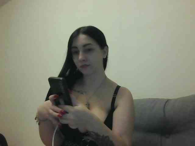 KaRiNa98b webcam
