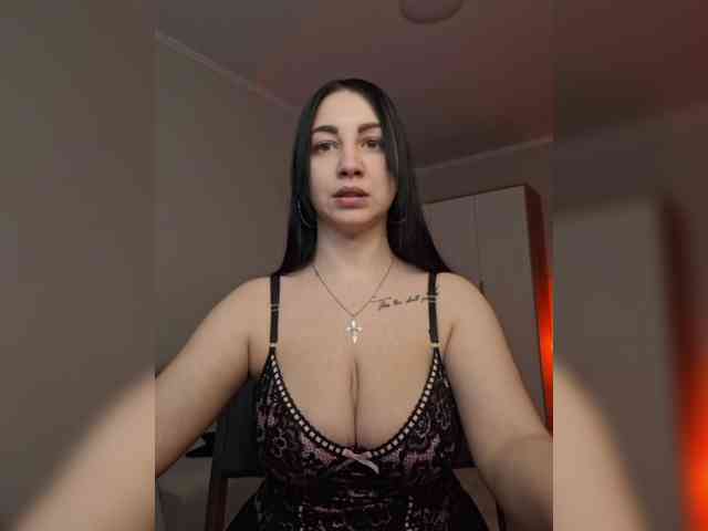 KaRiNa98b webcam