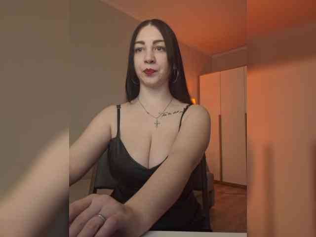 KaRiNa98b webcam