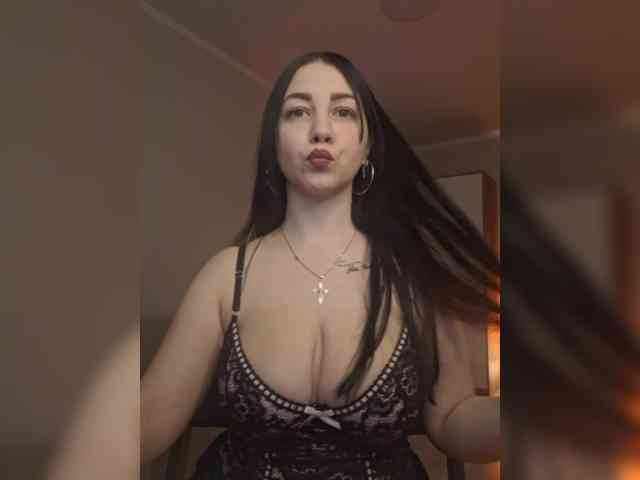 KaRiNa98b webcam